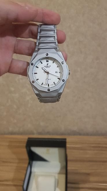 qizil sepler klonlar: Yeni, Qol saatı, Hublot, rəng - Gümüşü — 7