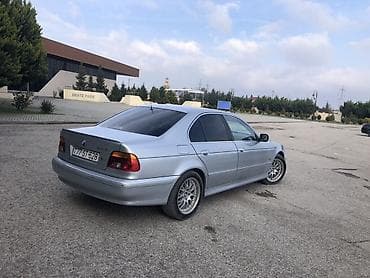 kirdit masin: BMW 5 series: 2.8 l | 1997 il Sedan — 5