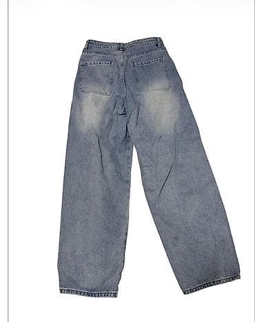 cins kurtqa: Geniş kəsimli mavi denim şalvar - Model: geniş paça, aşağı hissədə — 2