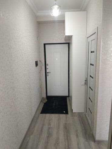 naxcivan kiraye ev elanlari 2024: Nərimanov rayonuTəhsil nazirliyinin yanında,15 mərtəbə, Yeni tikili — 6