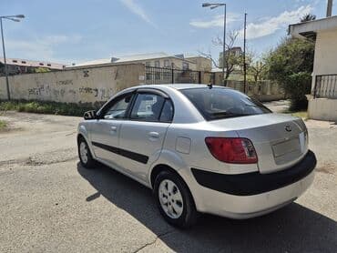 turbo az hyundai i30 dizel: Kia Pride: 1.5 l | 2008 il Sedan — 5