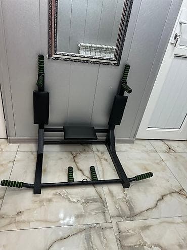 Teze alinib. 5 gundu. Sadece eve qurasdira bilmedik cunki kohne evdi