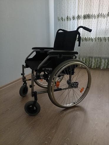 Manual əlil arabası - Brend/model: Meyra (etiket üzərində “MEYRA” — 1