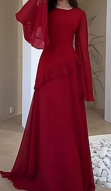 Etika Fashion brendinin zərif, uzun qırmızı/bordo paltarı. Türkiyədə