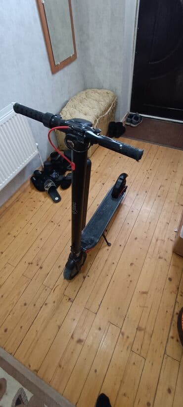 usaq skuterleri: 🛵 Ttec Boost Pro – qatlanan elektrik skuteri Alınma qiyməti: 1250 AZN — 5