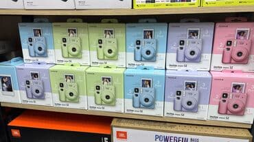 Yeni model
Agzi bağlı qutuda
Bütün rənglər var