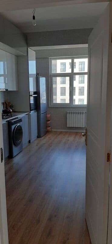 ilkin ödənişi 10000 olan evlər: 3 otaqlı, Yeni tikili, 109 kv. m — 10