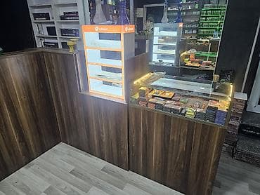 sulu qəlyan satışı: Mağaza bağlandığı üçün Şkaflar, rəflər və vitrinlər dəyərindən aşağı — 1