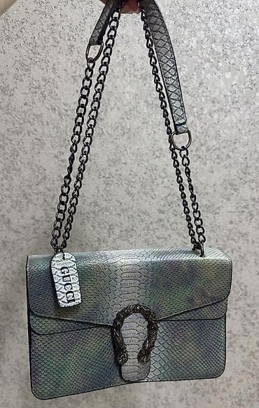 kostuyum: 3-5-7-12 manat 1) Yaşıl “yeni” 5 manat 2) Açıq yaşıl kvadrat “yeni” 5 — 10