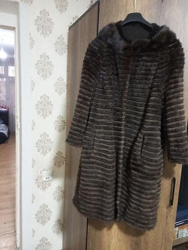 Şalvarlar: Qadın üçün xəz pencək/palto - Rəng: tünd qəhvəyi - Material: zolaqlı — 1