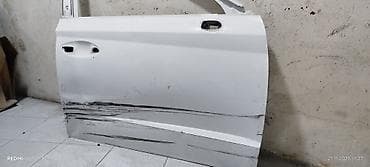 Məhsul: Avtomobilin ön sol qapısı (ağ rəng) arginal - Korpus: metal