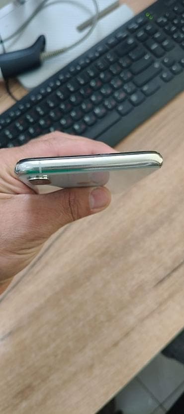 ayfon 6 s: IPhone Xs Max, 256 GB, Space Gray, Face ID — 6