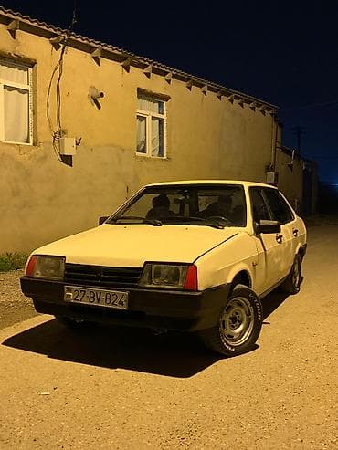 lada vaz priora: Lada Samara (VAZ-2109) hetçbek - Kuzov: 5 qapılı hetçbek, ağ rəng — 5