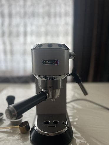 sud seperatoru: Qəhvə maşını Delonghi, Yarımavtomat, Yeni — 1