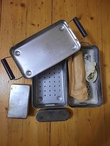 tibbi avadanlıq: Nerj qutular, sovet şprisləri birlikdə satılır. 2 balaca qutu və 2 — 2