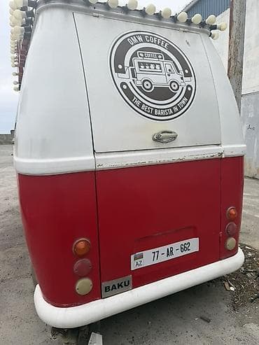 Hazır biznes: Retro üslublu mobil “OMW COFFEE” furqonu ☕ Retro Stil Kofe Firqonlu — 5