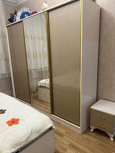 skaf paltar: QDolab satılır 230₼. Ölçüsü 220/240/60 Ünvan Hövsan Mida. 0311 — 1