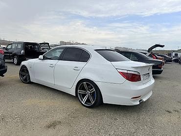 uaz satilir: BMW 5 series: 2.5 l | 2004 il Sedan — 2
