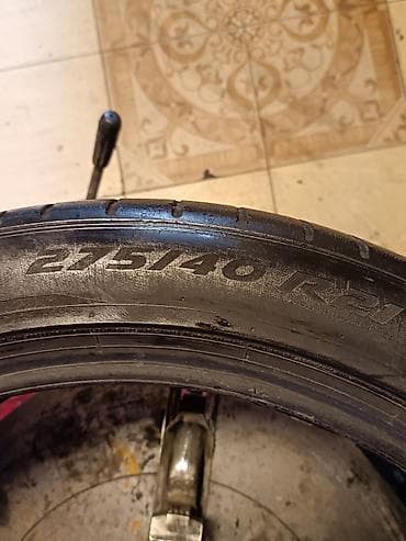 10 line lato: Şin Pirelli 275 / 40 / R 21 — 2