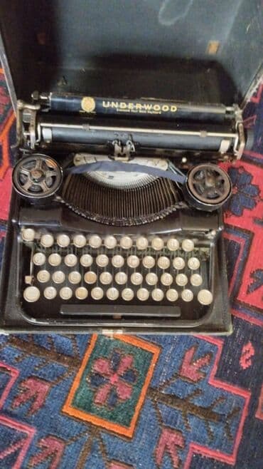 ronaldo forması real madrid: Digər əntiq əşyalar — 1