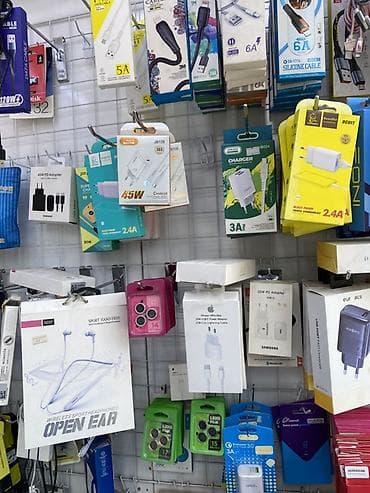 tv android box: 3 ildən çoxdu özüm işlədirəm sadəcə rayona gedirəm diyə satıram aylıq — 5