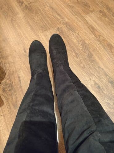 nabuk sapaskiler: Uzunboğaz, Ölçü: 38.5, rəng - Qara, İşlənmiş — 1