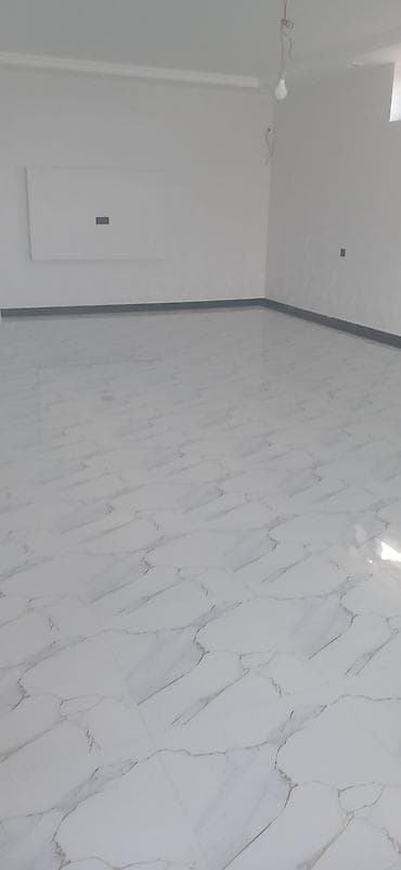 dam: Ağ mərmər naxışlı döşəmə kafeli – iri format - Rəng: ağ əsaslı, təbii — 2