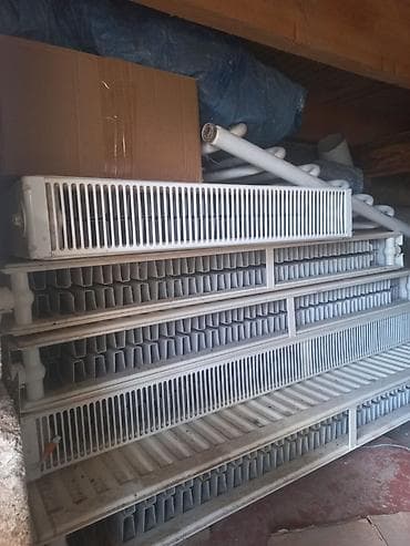 baklar və çənlər: Panel radiatorlar (mərkəzi isitmə üçün) - 6 ədəd ağ rəngli panel tip — 1