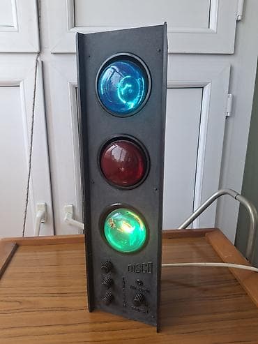 masaüstü işıq: Vintage “DISCO” işıq effekti – səsə reaksiya verən üçrəngli işıq — 1