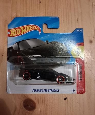 Ferrari, 2026 il, 1:64, Dəmir, Ünvandan götürmə — 1