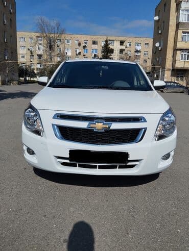 islenmis kvadrasikl: Chevrolet Cobalt: 1.5 l | 2024 il Sedan — 1