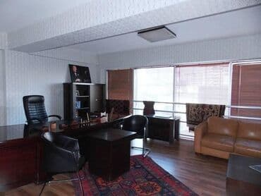 Xətai metrosuna yaxin 17 mertebeli binanın 2-ci mərtəbəsində