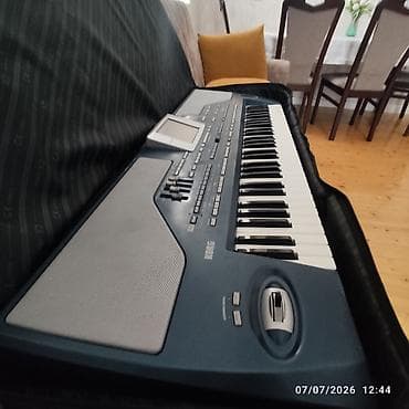 elekt: Korg Pa800 aranjiman sintezator - Model: Korg Pa800 (etiketdə — 7