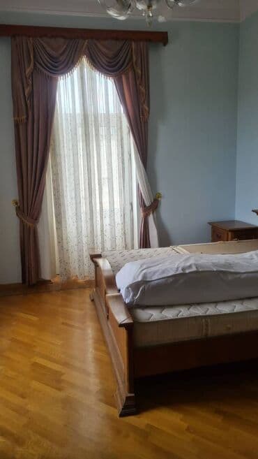 xacmaz obyekt: Badamdar da Hərbi qospitalın yanında 6 sotun içində olan 2 mərtəbli 5 — 10