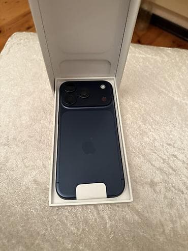 IPhone 17 Pro, Göy, Face ID