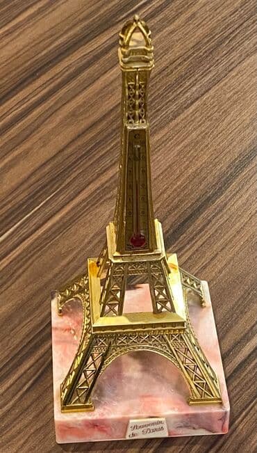 подарок любимому на 14 февраля: Eyfel Qülləsi Suvenir
Hədiyə — 1