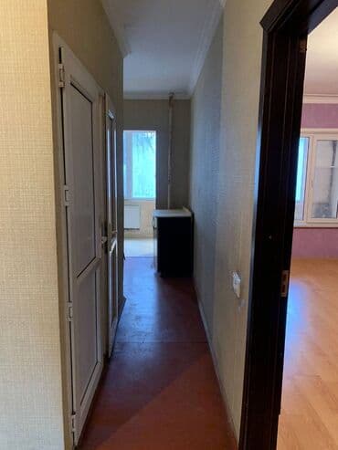 xacmazda tecili satilan evler: Bakı, 4 otaqlı, Köhnə tikili, m. Qara Qarayev, 110 kv. m — 7