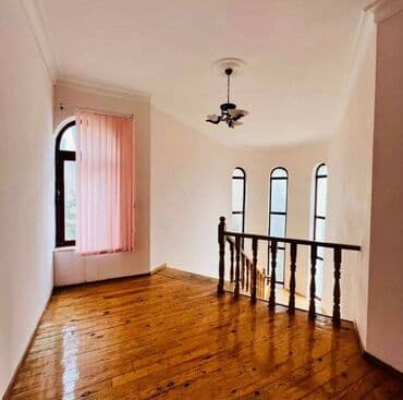 heyet evi mastaga: Bilgəh qəs., 200 kv. m, 4 otaqlı — 5