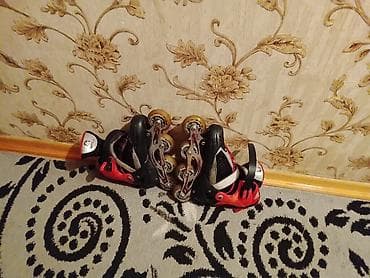 İnline təkərli konki cütü - Rəng: qara/qırmızı detallarla - Təkərlər