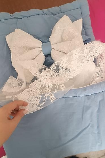 Üst geyimləri: Mavi rəngli körpə bələy dəsti – krujeva detalli.Xestexana cixisi ve — 1