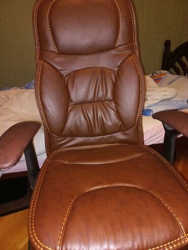 купить кресло для офиса: С колесиками — 1