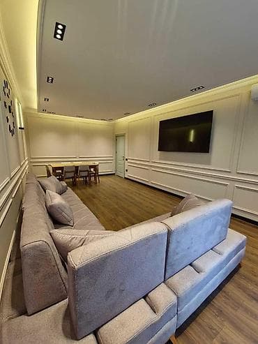 kiraye gence: İcarəyə verilir 2 otaqlı yeni tikili 105 m², 8 Noyabr m. Kateqoriya — 7