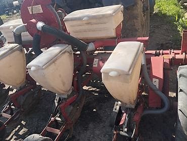 disk qabi: Pnevmatik səpici – sıraarası əkin üçün - Aqreqat tipı: traktorla — 4