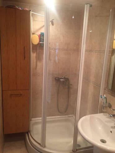 sibrizdə evlərin qiyməti: Bakı, 3 otaqlı, Köhnə tikili, m. Qara Qarayev, 75 kv. m — 7