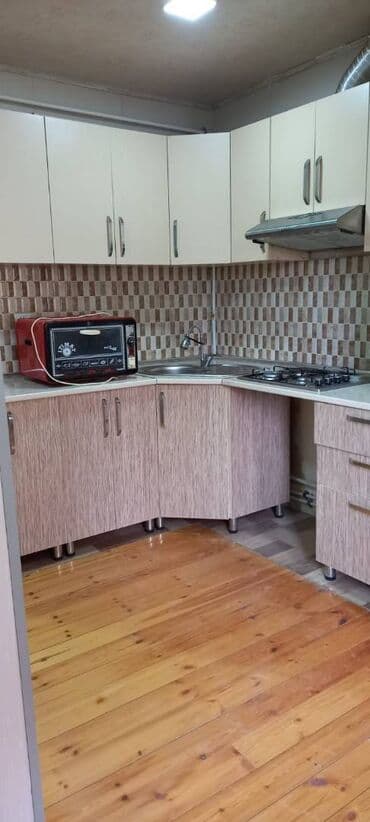 kiraye evler elmler metrosu: Telnovda kirayə ev verilir. Şəkildə görünən əşyalarla verilir. İstilik — 18