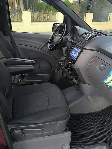 poodle mini: Mercedes-Benz Viano: 3 l | 2008 il Van/Minivan — 6