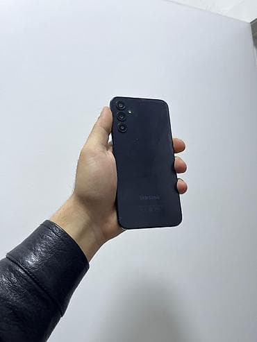 Video oyunlar və konsollar: Samsung Galaxy A24 4G, 128 GB, rəng - Qara, Barmaq izi — 2