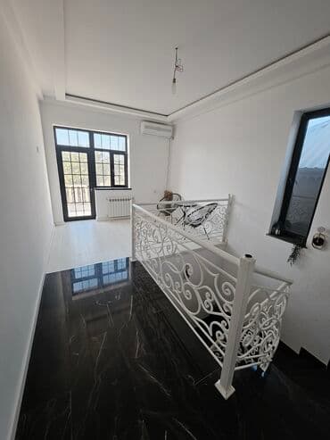 berde ev: 200 kv. m, 3 otaqlı, Kombi, Qaz, İşıq — 7