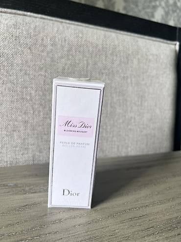 Miss Dior Blooming Bouquet – Perle de Parfum Roller-Pearl, 20 ml (0.67 — 3