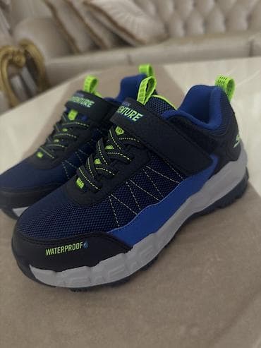 krosovkalar: Məhsul: Skechers Adventure uşaq idman ayaqqabısı - Ölçü: US 1.5 / UK — 4